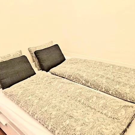 Csanady Fabulous بودابست